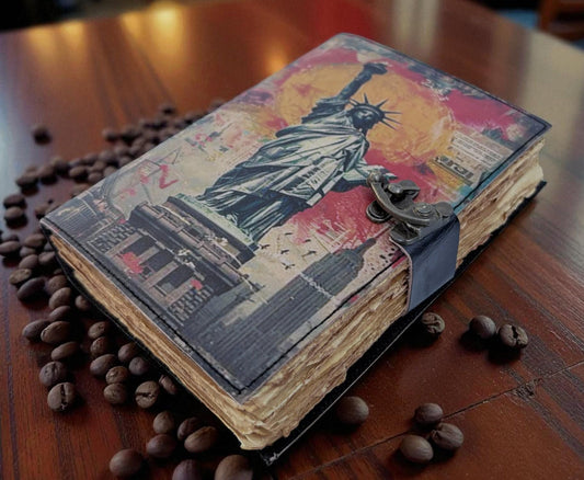 Statue of Liberty Leather Journal: New York Art, Travel Diary